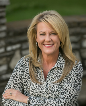 Photo of Tracy Collins